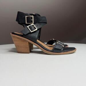 Söfft Black snakeskin Leather Buckle Heel‎ Sandals Sz 7.5 Comfort Block Heel